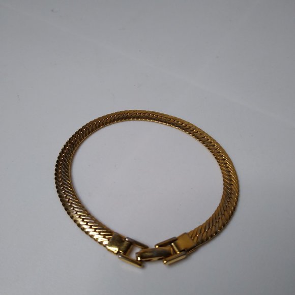 Vintage Metal Napier Bracelet - Picture 2 of 15